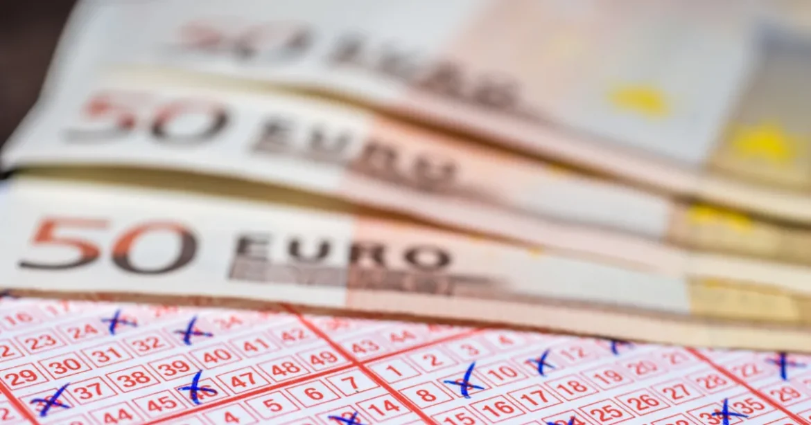 Két magyar nyert az európai szuperlottón: mesés összeget kaszáltak