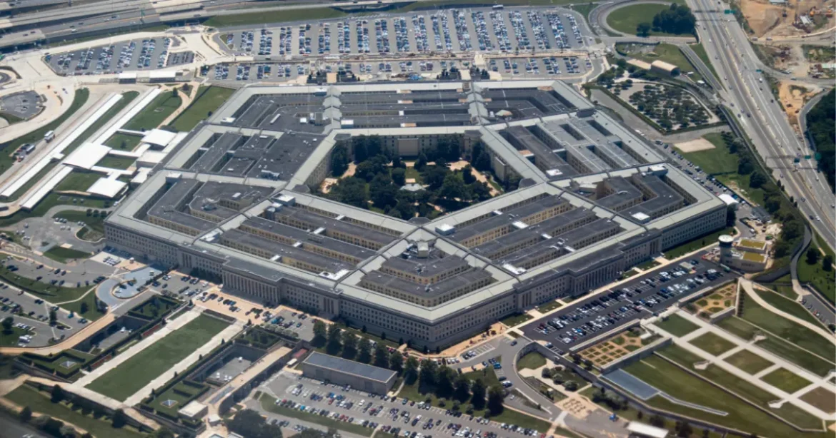 Új csúcsfegyver: láthatatlan vadásszá válik az amerikai légierő bombája