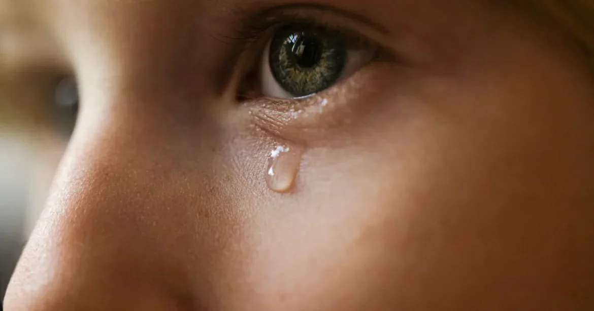 Dajkák zaklattak egy kisfiút a somogyi bölcsiben: undormány, köcsög, leragasztották