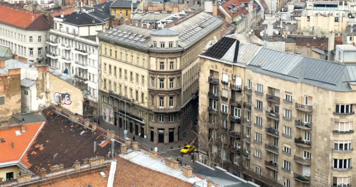 Közeleg a fordulat a budapesti lakáspiacon: elérhető közelségbe kerülhet az olcsó lakhatás