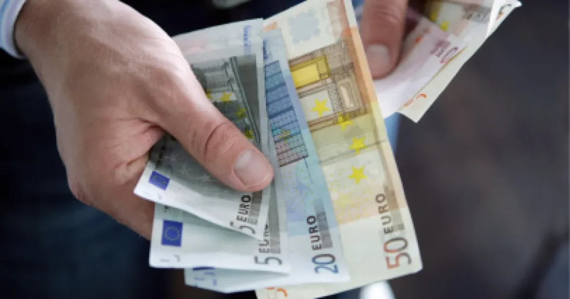 Matolcsy György órákig vallott a bíróságon, délután döntenek a letartóztatásáról