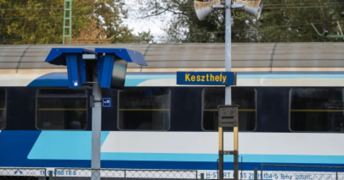 Túrázók örülhetnek: újra nyitva a bakonyi csodahely, ahonnan a Balatonig ellátni